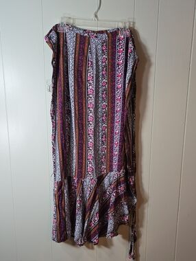 3 For $30!! *||Summer Blow Out||* Boho Floral Wrap Maxi Skirt in Pink and Black